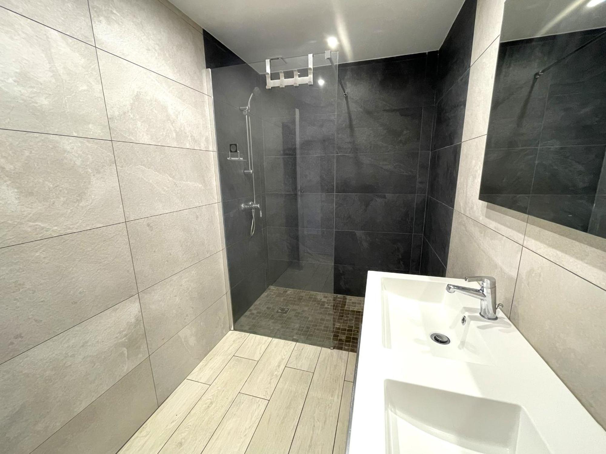 Villa F5 A Banyuls-sur-mer: Terrasse, Garage, Clim, Proche - Fr-1-309-149 Banyuls-sur-Mer