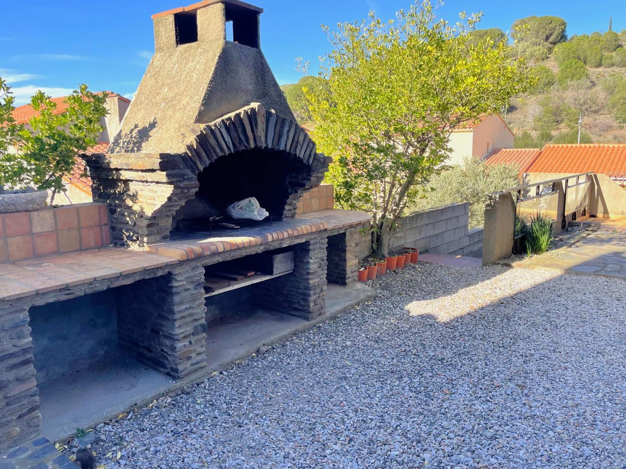 F5 A Banyuls-sur-mer: Terrasse, Garage, Clim, Proche - Fr-1-309-149